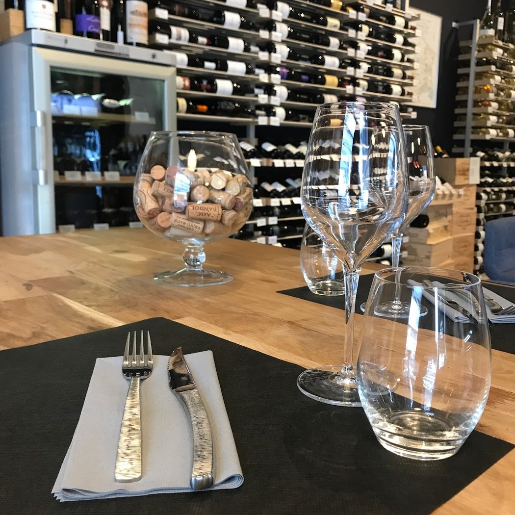 Caviste Marseille 7e - La cave des 20 3