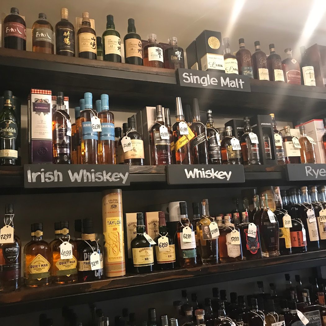 Adega Wine & Spirits 1