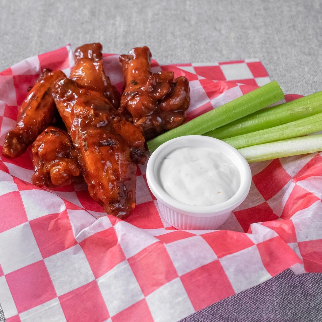 Teddy's F&B Bar & Grill 3