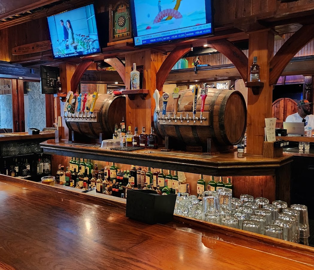 Roxy's Pub 1