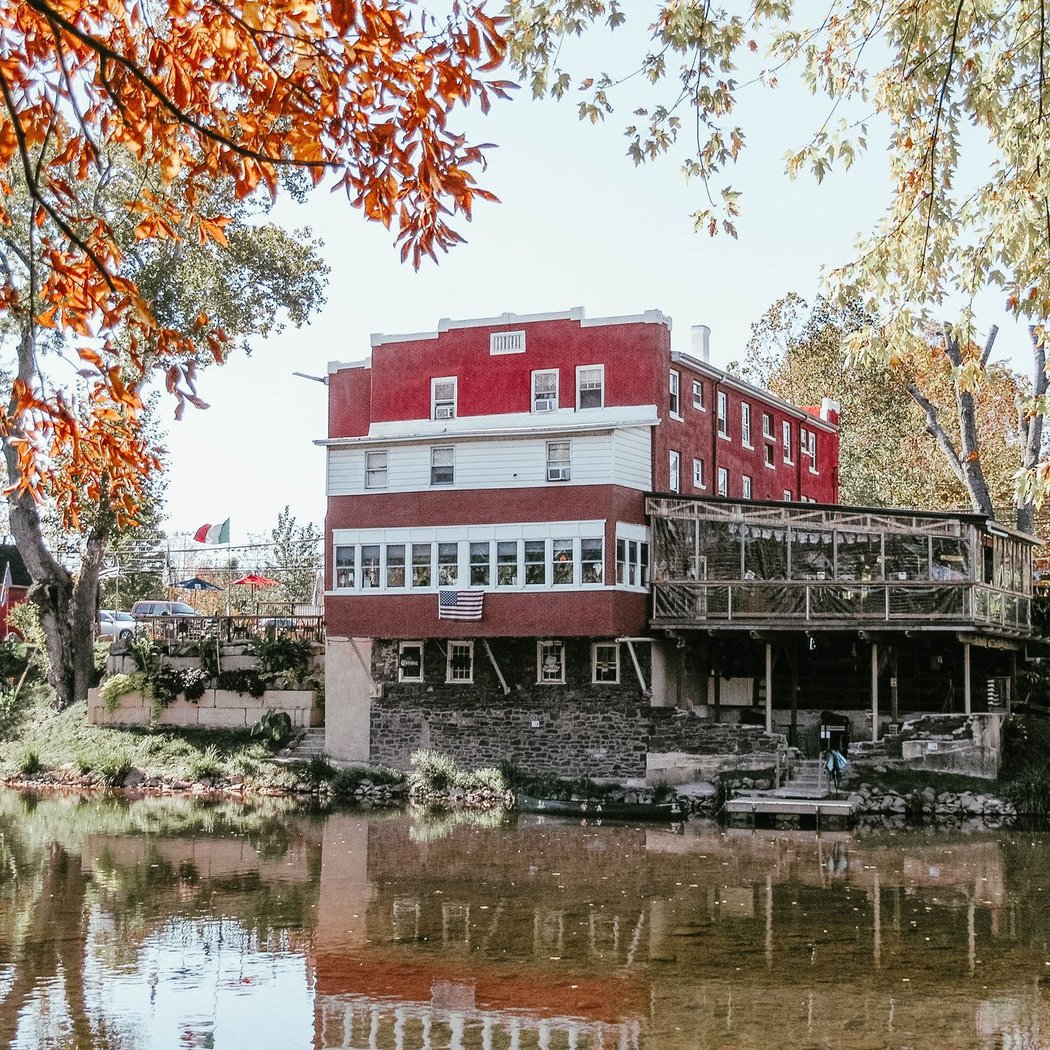 Duck Inn Taproom 2