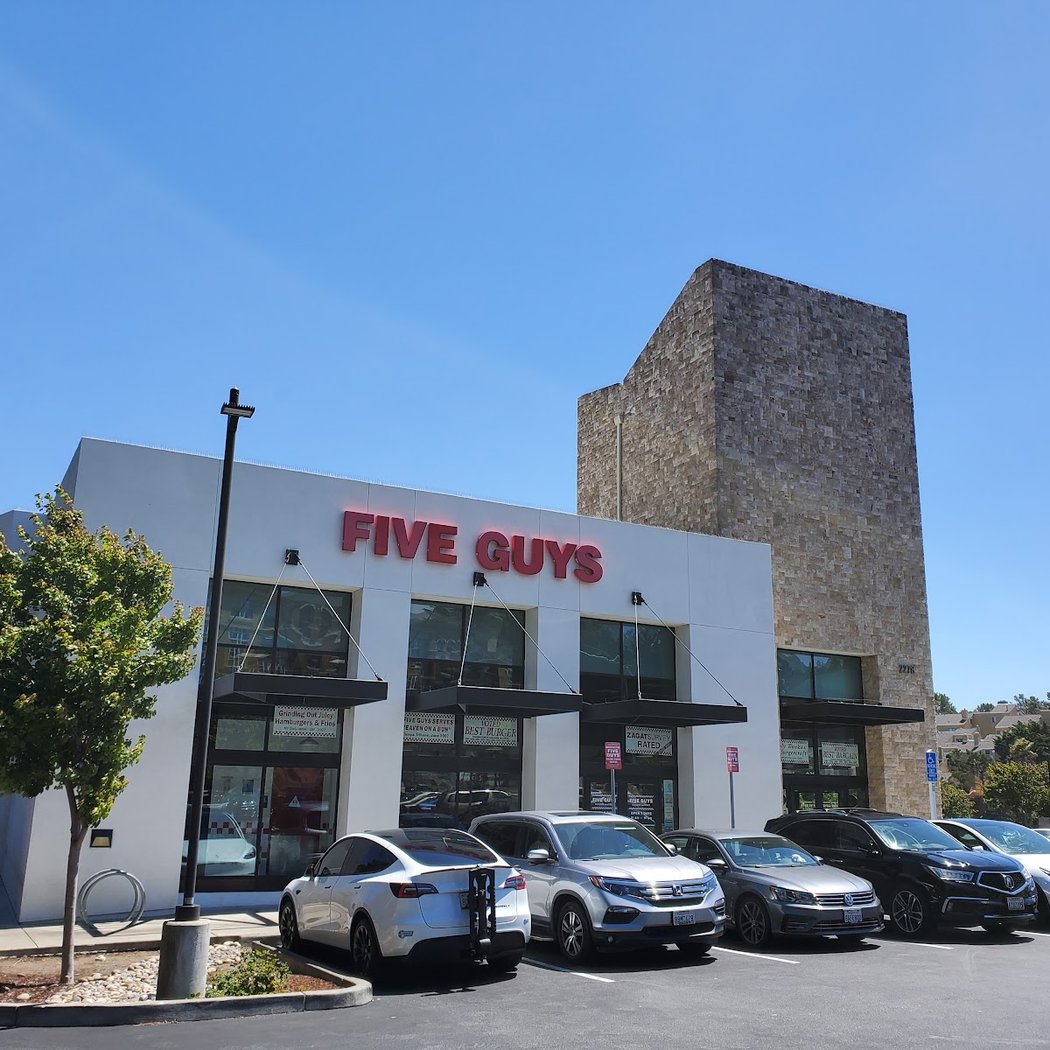 Five Guys 2