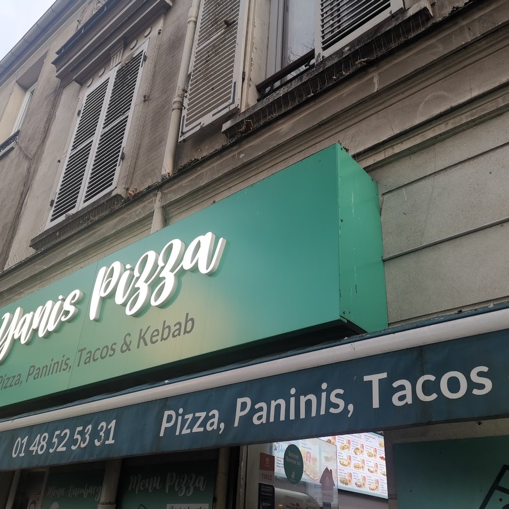 Chez Yanis Pizza 3