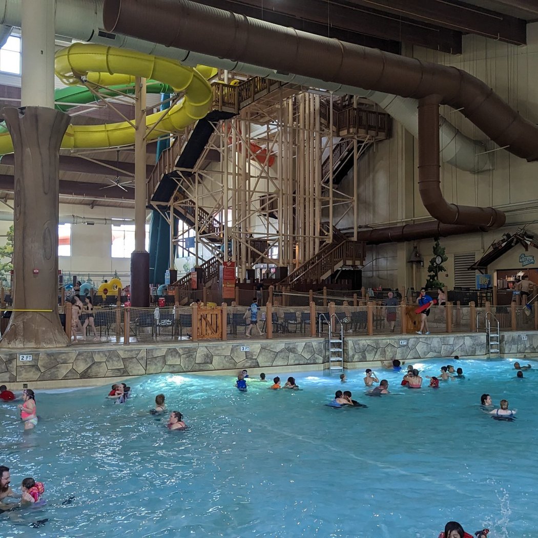 Great Wolf Lodge | Grapevine 2