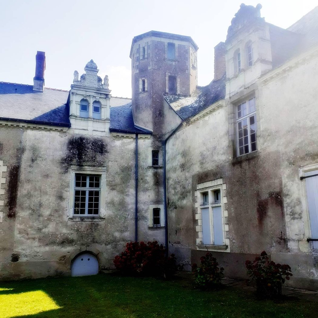Château de l'Escurays 3