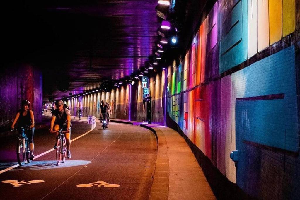 Tunnel des Tuileries 1