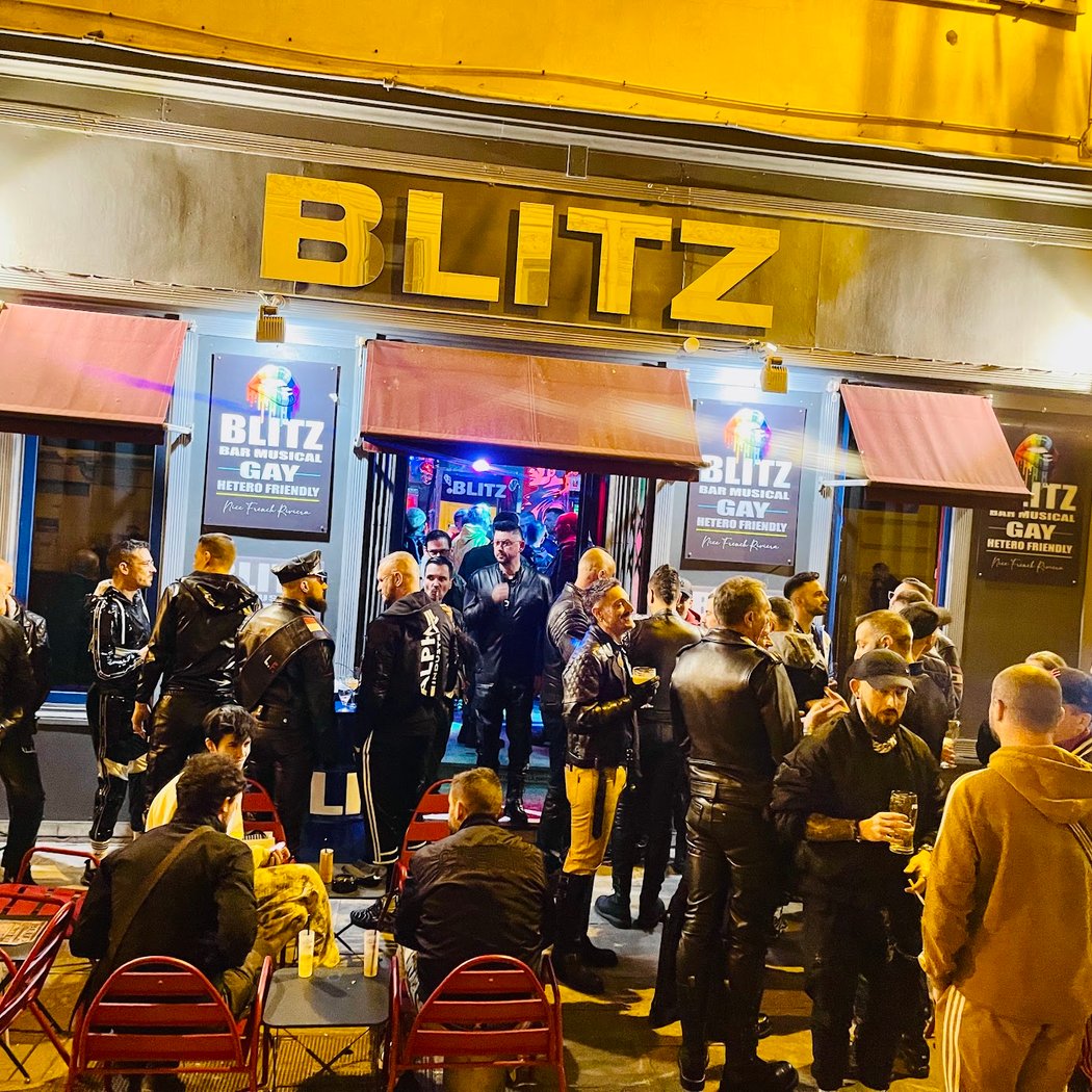 BLITZ Bar 1