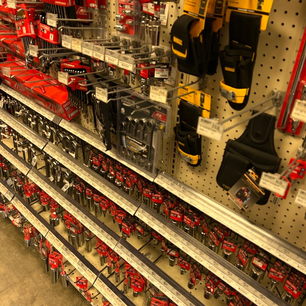 Saratoga Hardware 1
