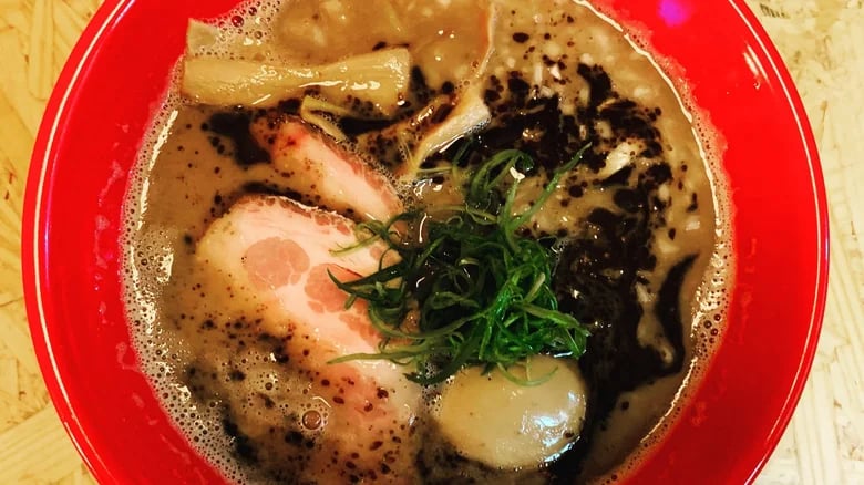 Susuru Ramen 2
