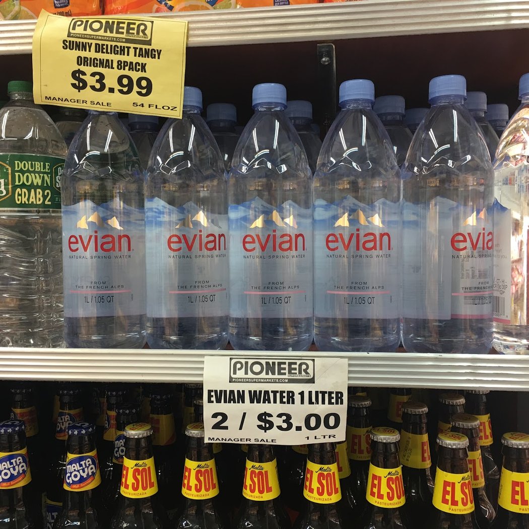 Pioneer Supermarkets of Sunset Park 1