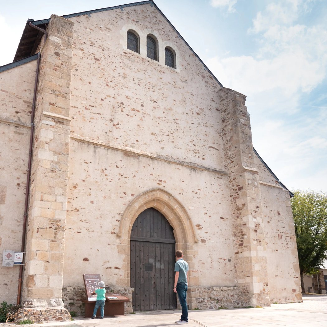 Église de Saint-Philbert-de-Grand-Lieu 2