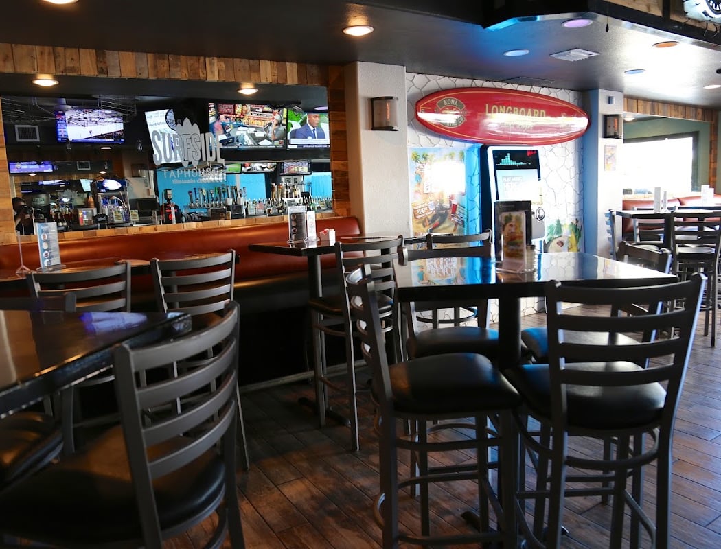 Surfside Taphouse 2