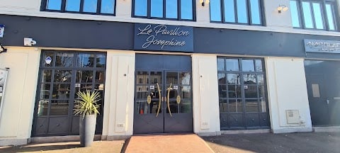 Le Pavillon Josephine 2