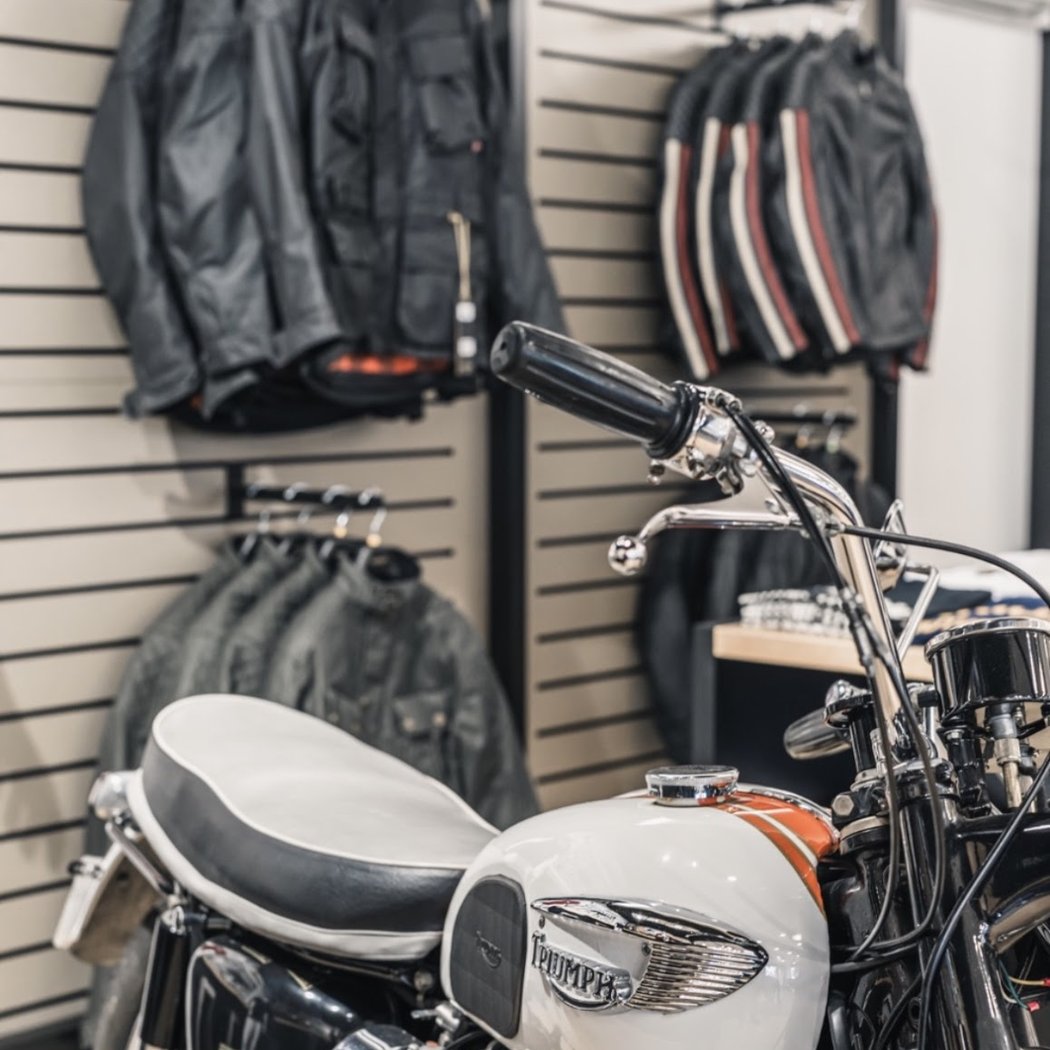 TRIUMPH PARIS ITALIE 5