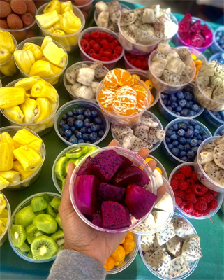 LINCOLN ROAD FARMERS MARKET