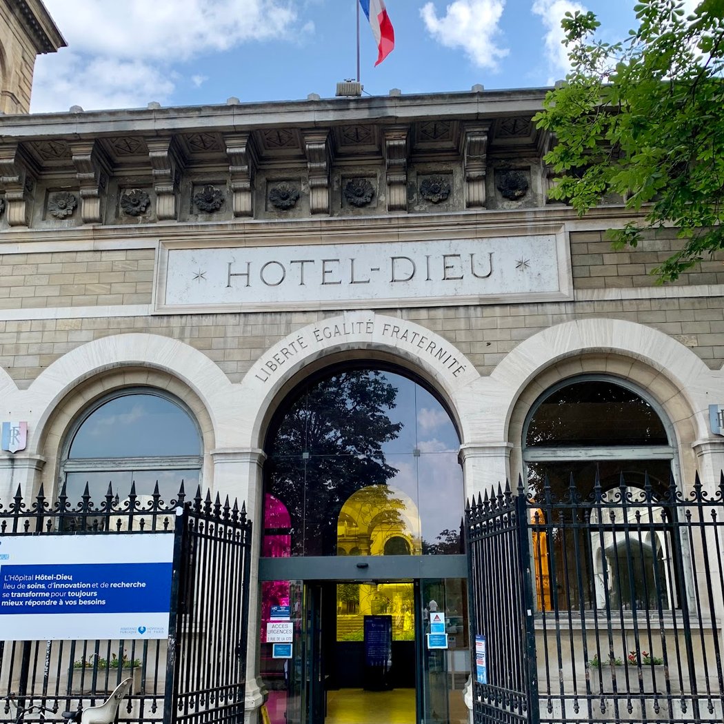 Hôtel Dieu Hospital 3