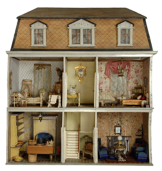 Behind-the-Scenes Dollhouse Tour 1
