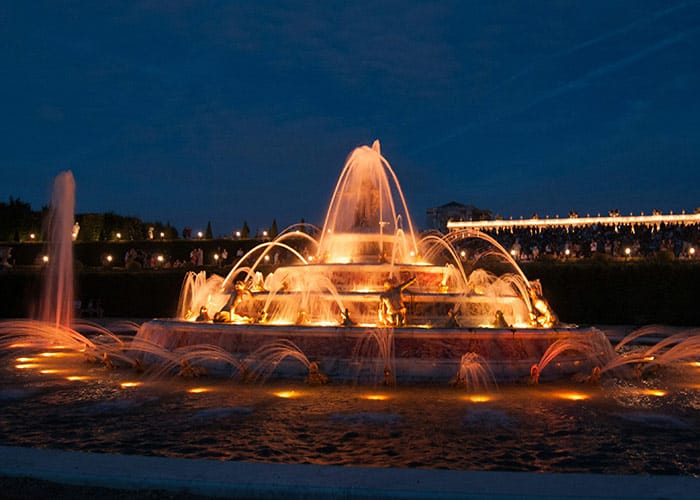 Night Fountain Show 1