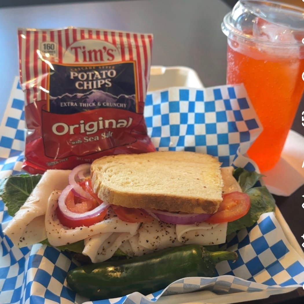 Nomi's Cafe 2