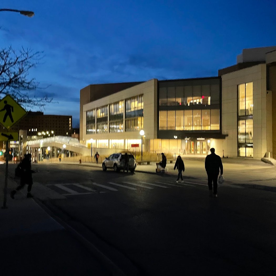 A. Alfred Taubman Health Sciences Library 3