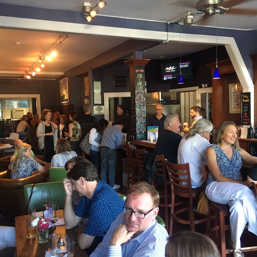 Zinz Wine Bar 3