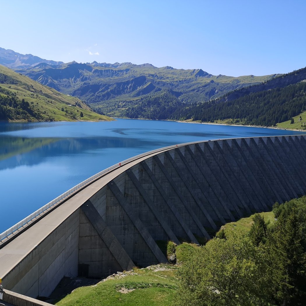 Lac de Roselend 2