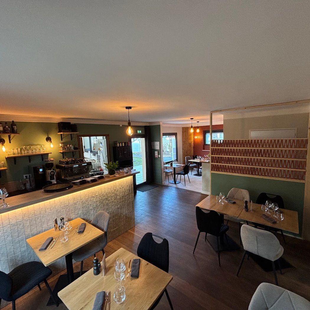 Evidence Restaurant 2