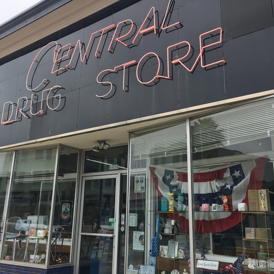 Central Drug Store 2