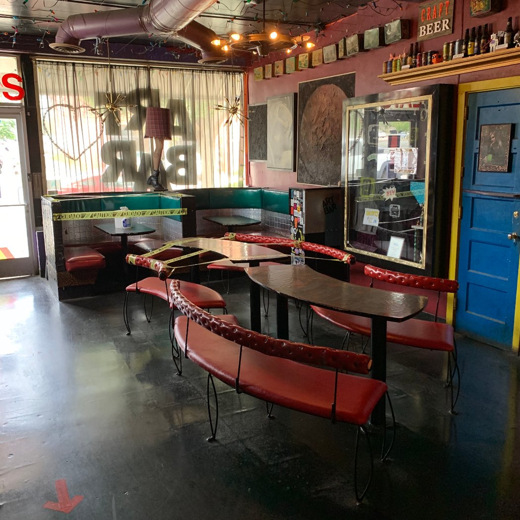 Art Bar 2