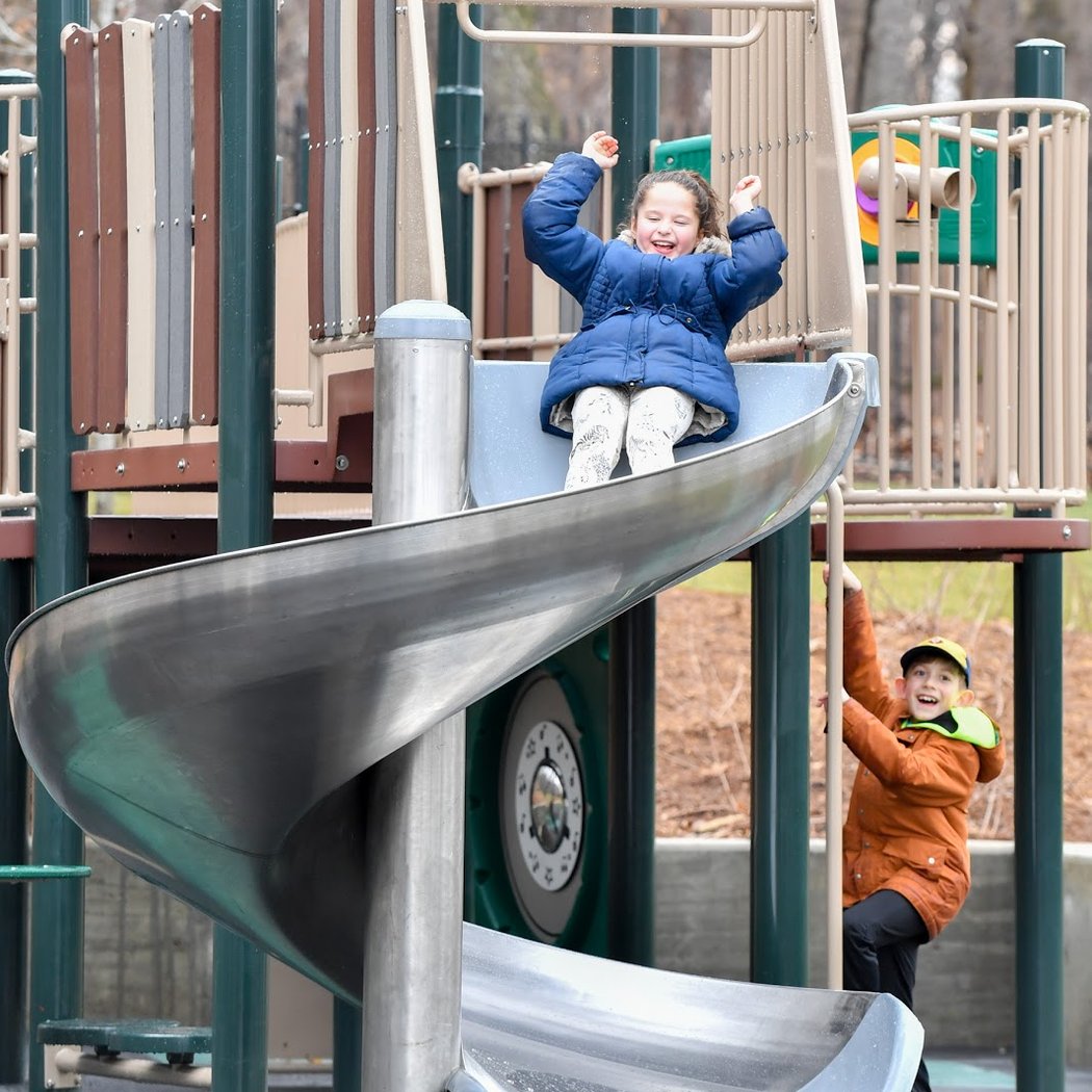DeVoy Playground 1