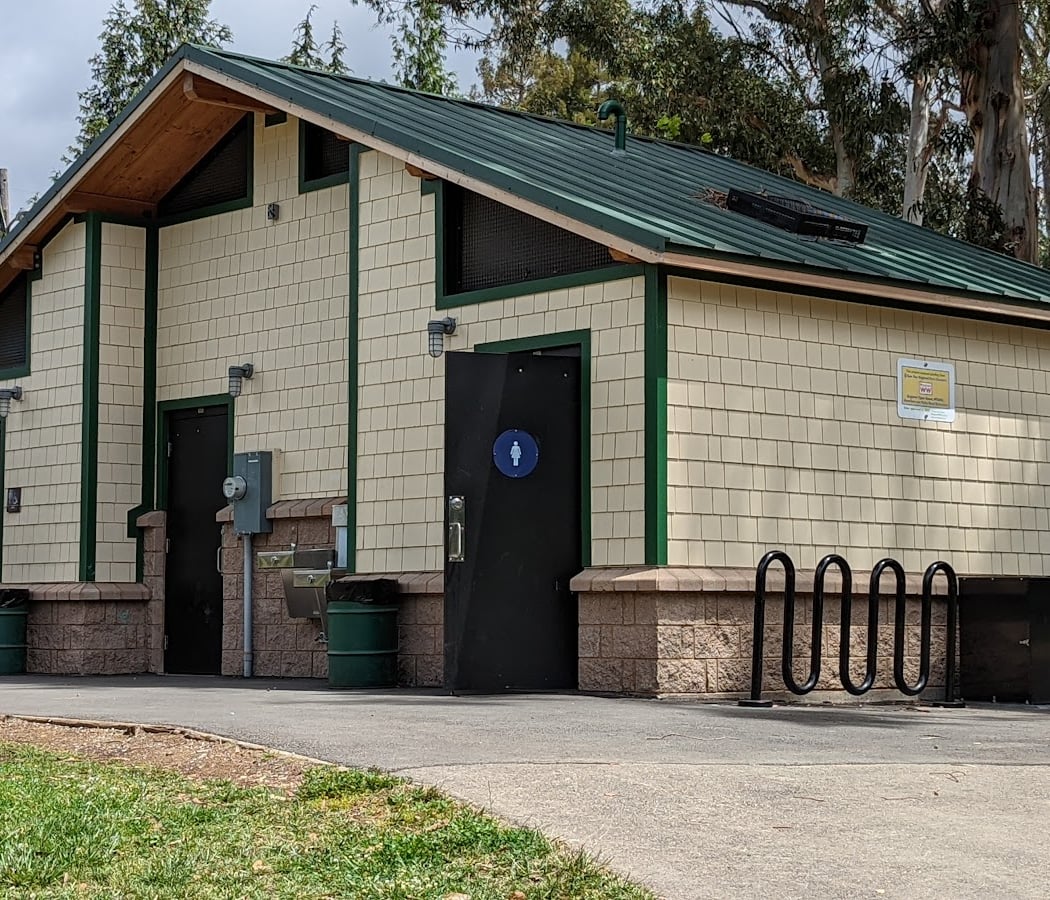 East Avenue Park Restrooms 1
