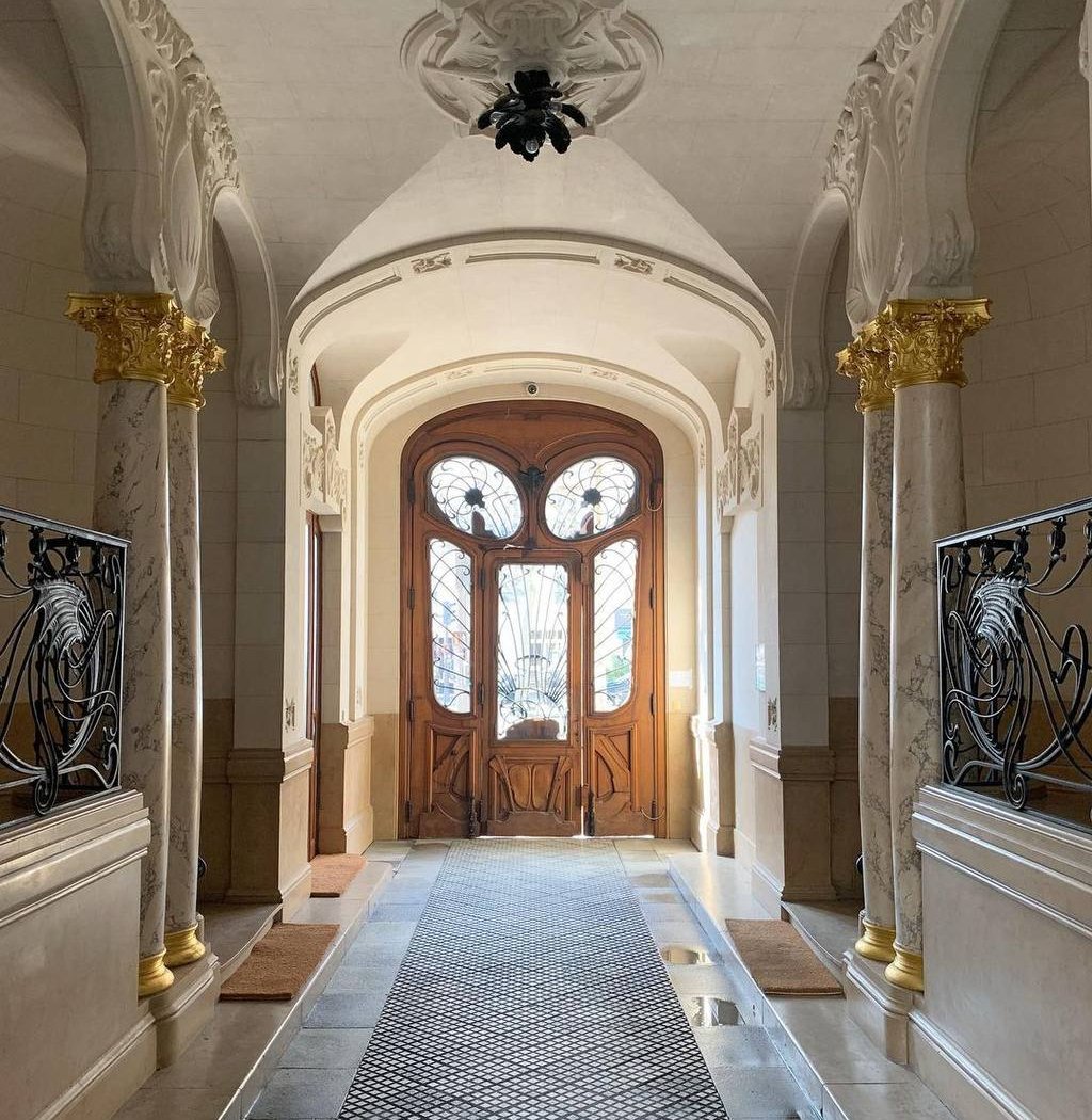 Lavirotte Building 1
