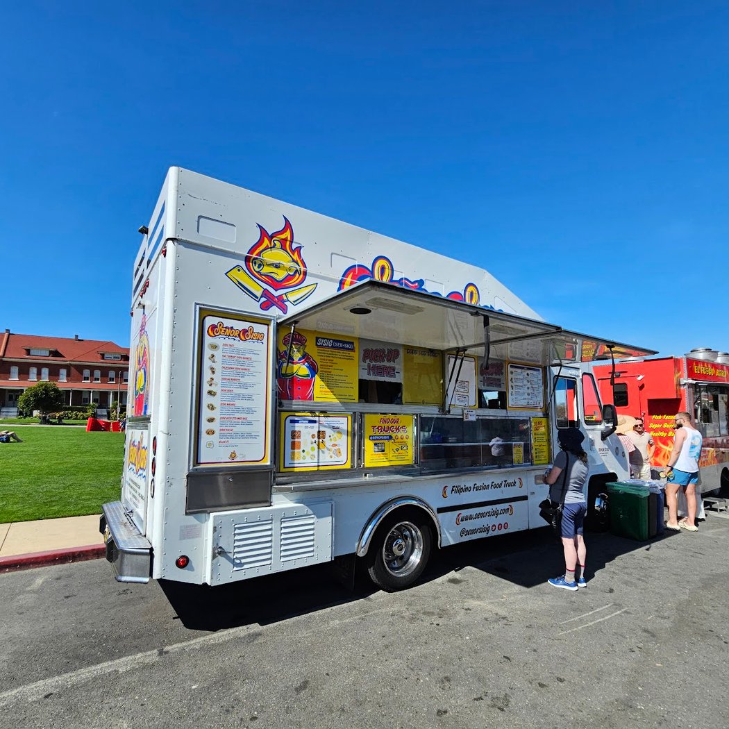 Food Trucks 1