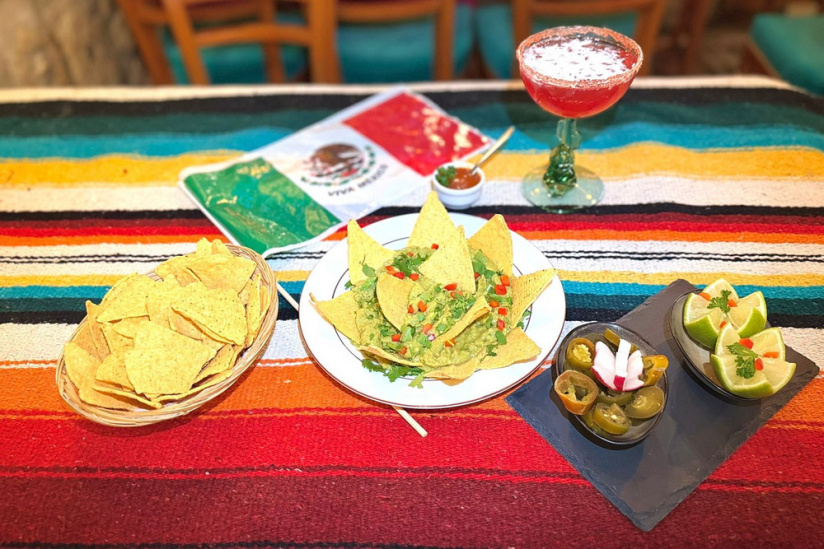Azteca restaurant mexicain | Fajitas & Guacamole 2