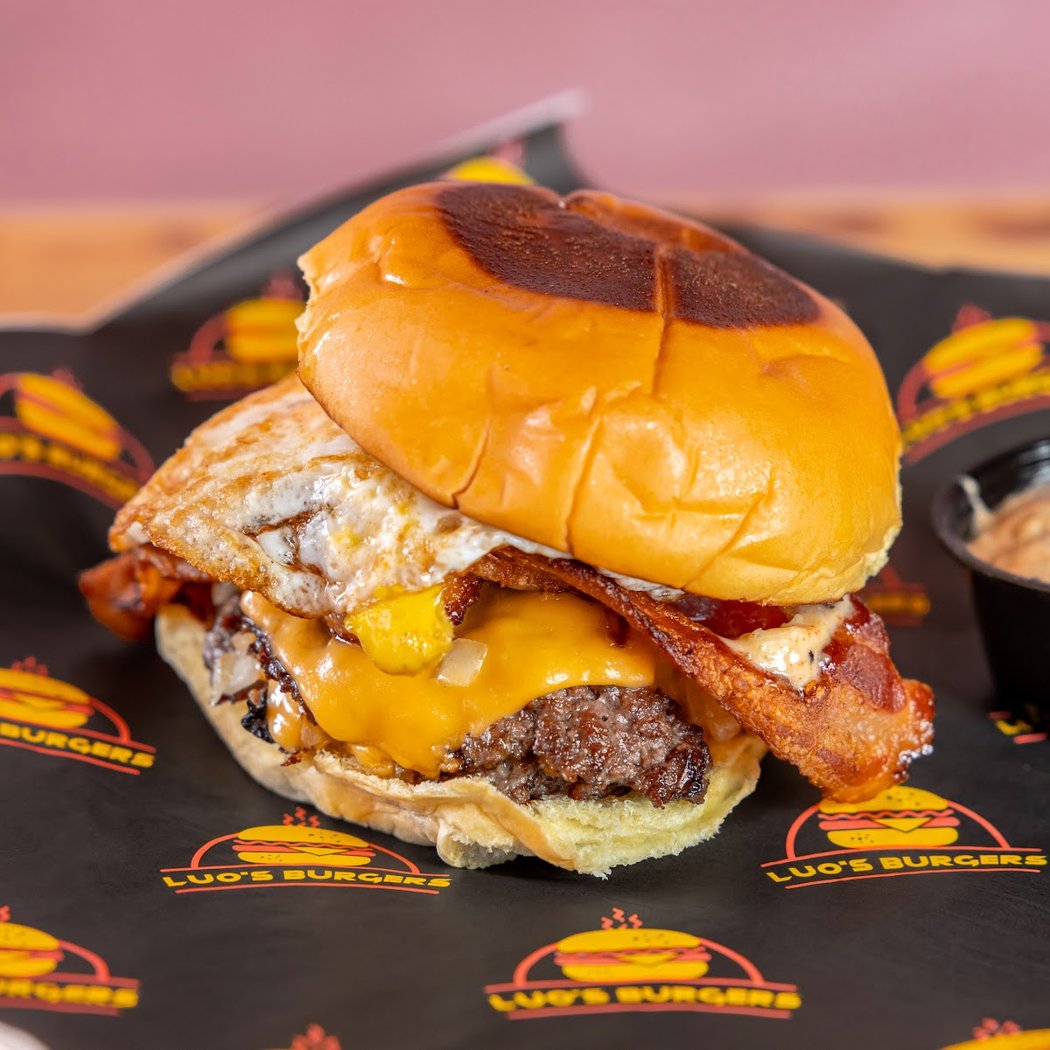 Luo's Burgers | Flatbush 1
