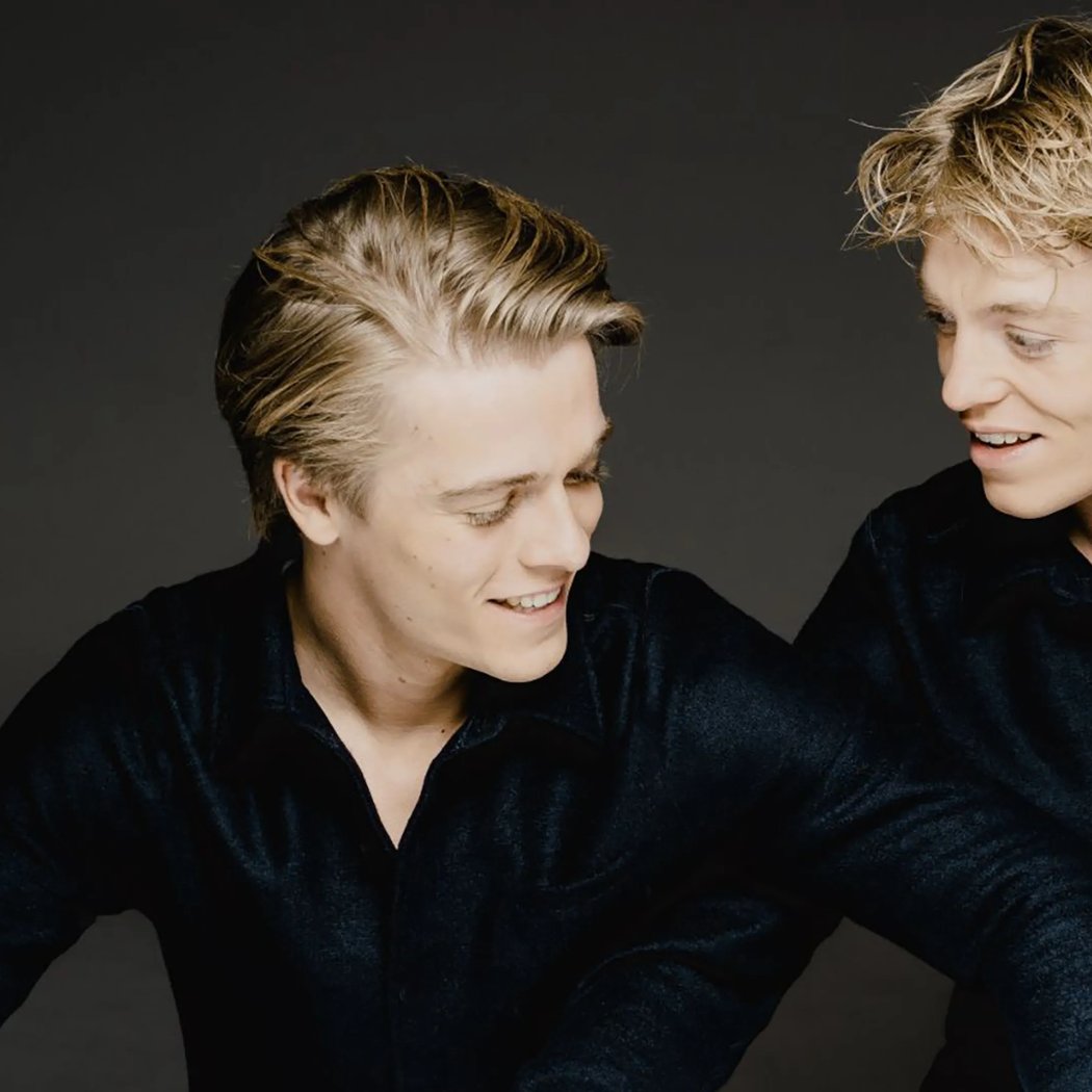 Mozart, Concerto pour deux pianos / Lucas et Arthur Jussen 1