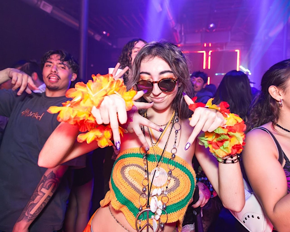 SORRY FOR PARTY ROCKING (2010-2015 Pop & EDM All Night Long!) 2