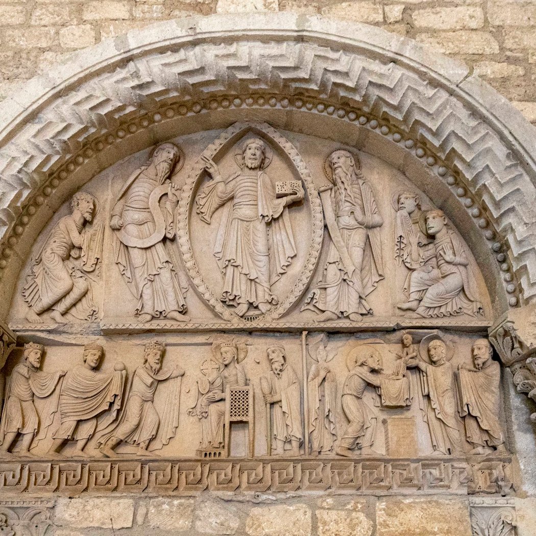 Church of Notre Dame in La Charité-sur-Loire 1