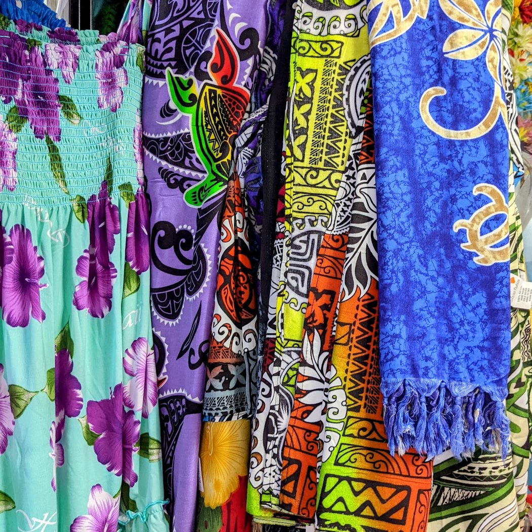 Neelam Islanders Market 1