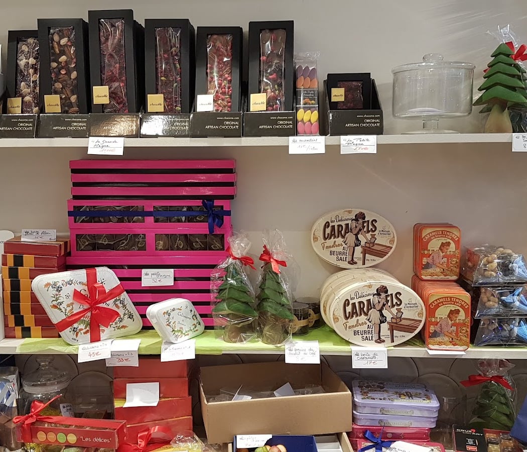 La Petite Chocolatière 3