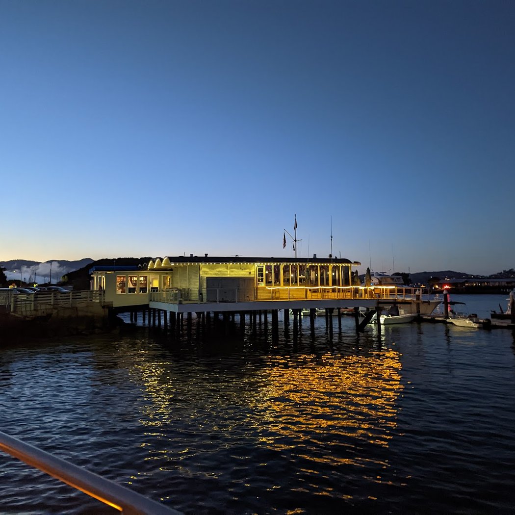 Waterfront Market 2