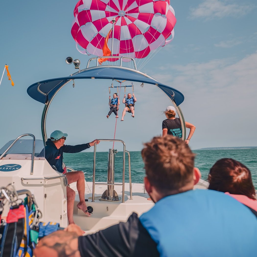Normandie parachute ascensionnel au port de Dives-Cabourg-Houlgate 2