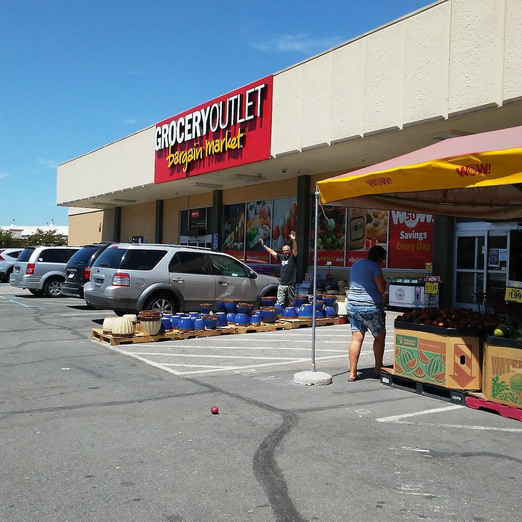 Grocery Outlet 2