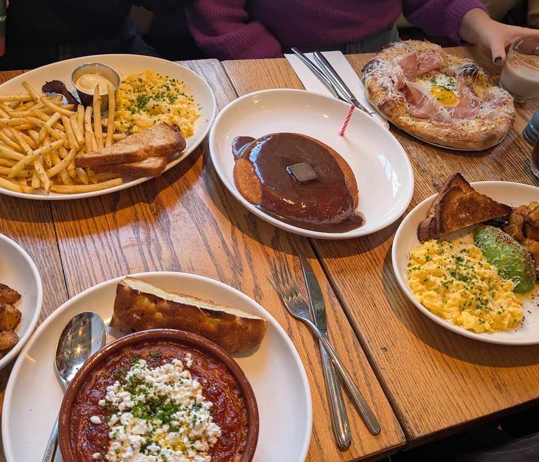 Weekend Brunch at Sunday in Brooklyn 2
