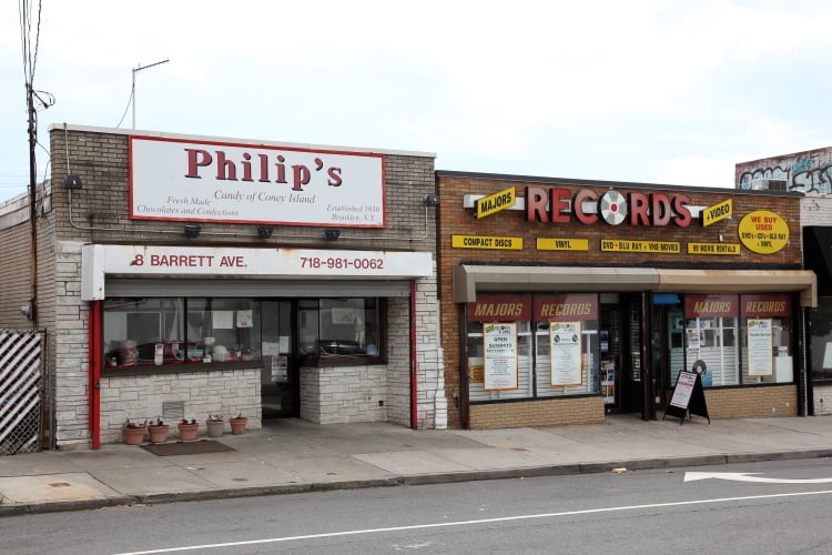 Majors Records & Video 2