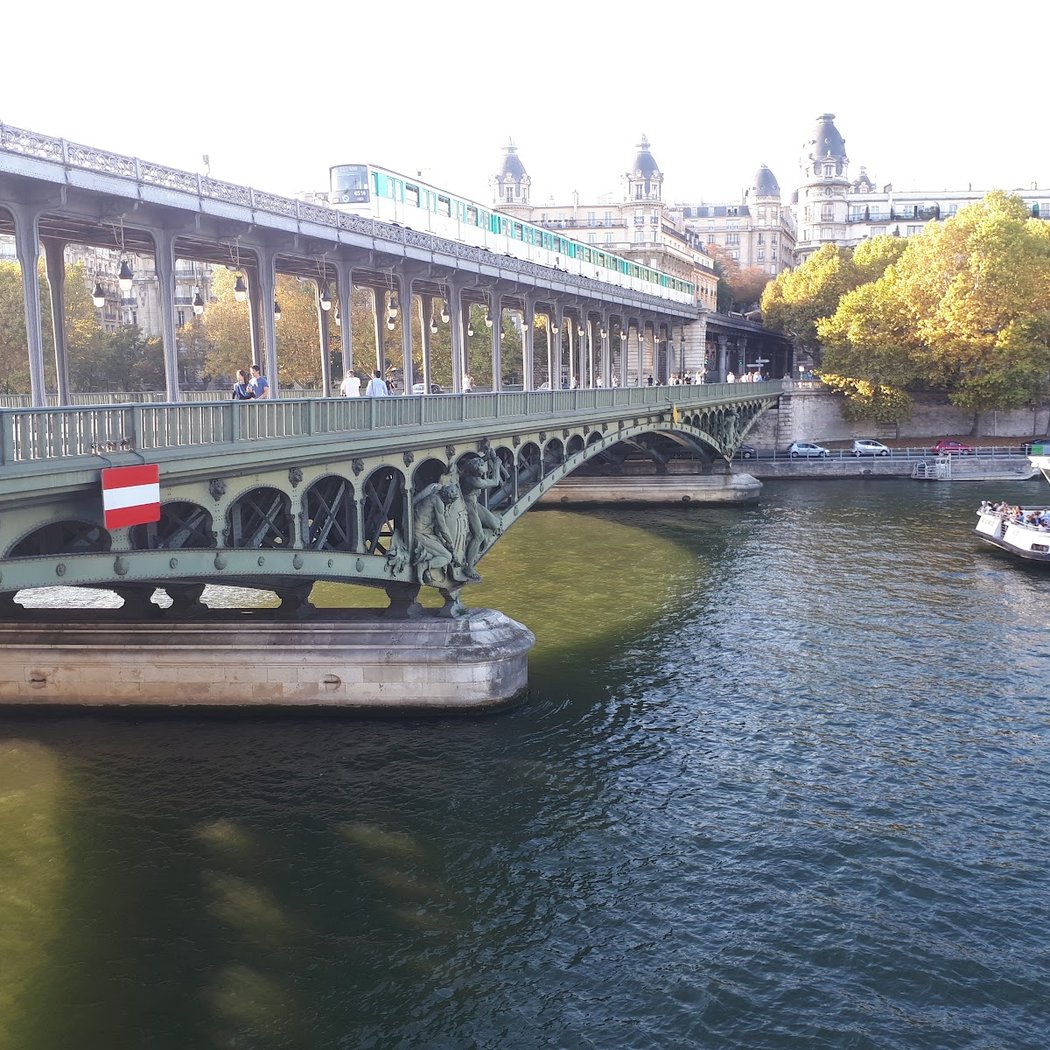 Allée des Cygnes 2
