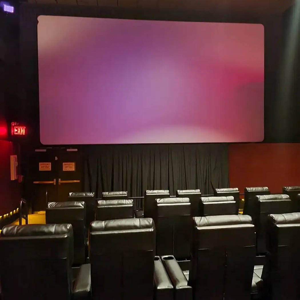 AMC Bay Plaza Cinema 13 2