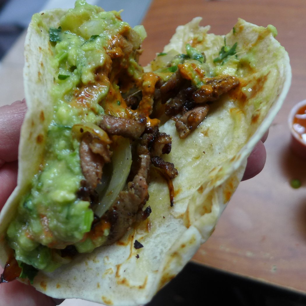 Novillo Tacos al pastor - Food truck 3