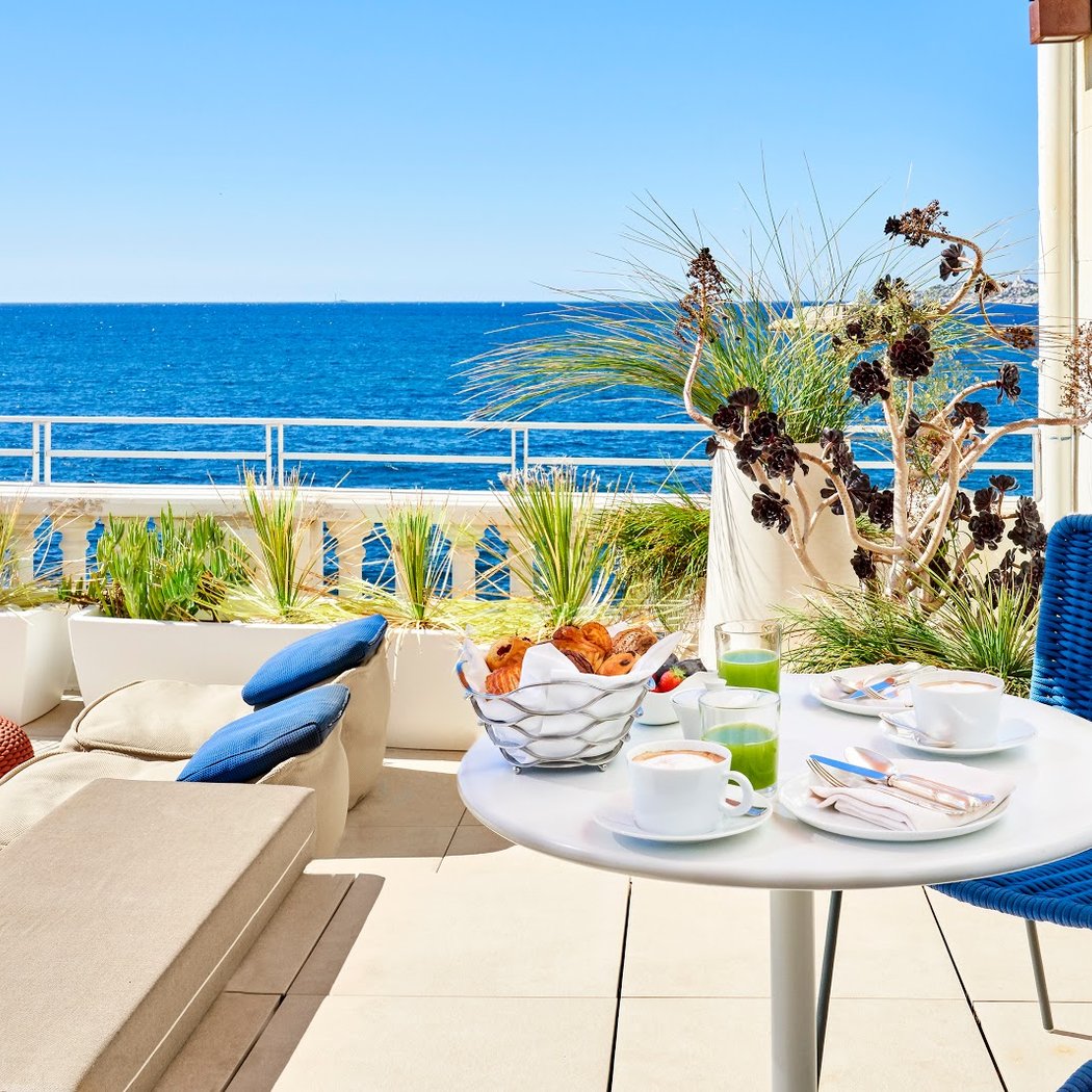 Brunch at Le 19-17 Le Petit Nice Passedat
