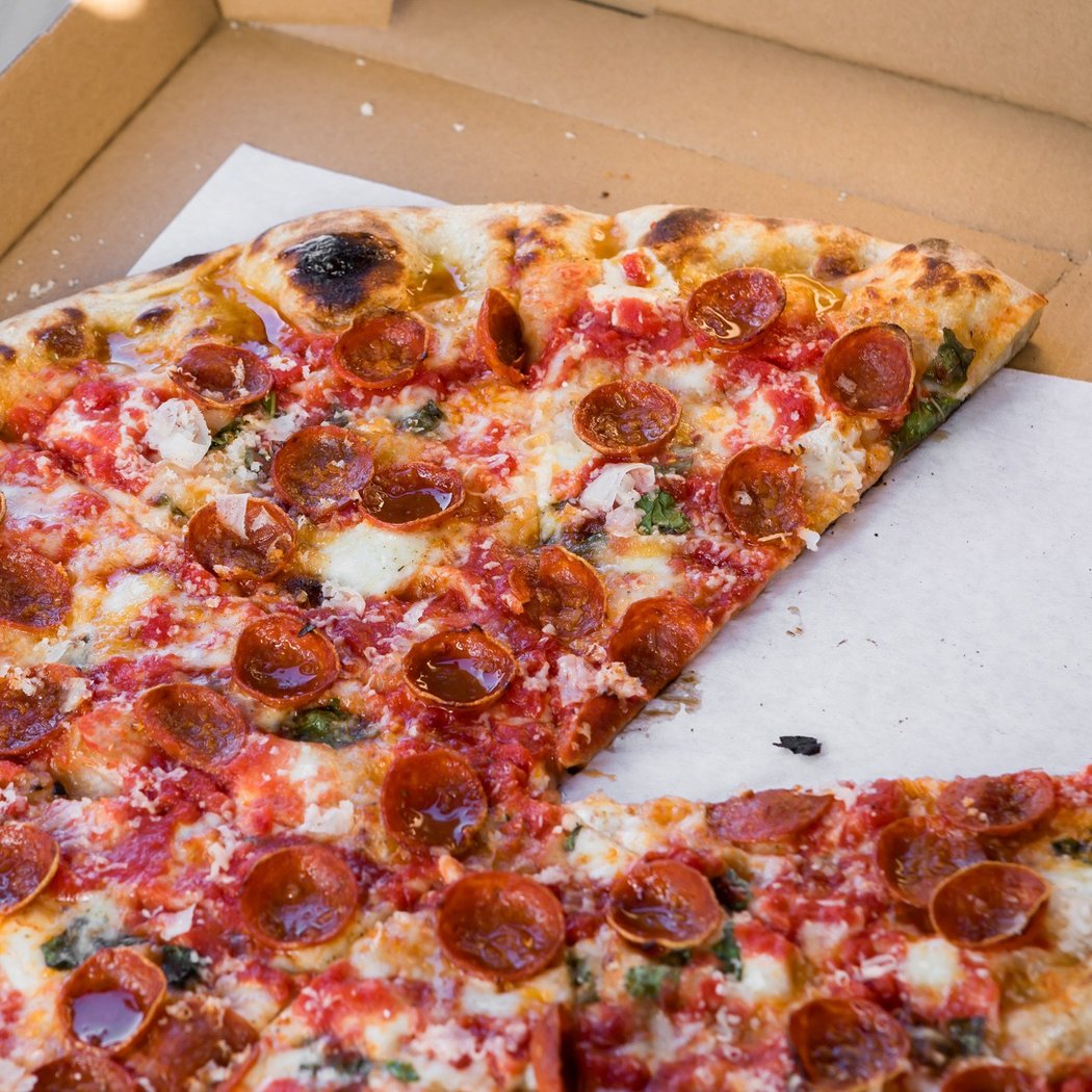 Emilia's Pizzeria 1